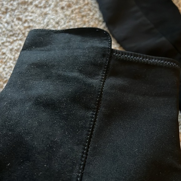 High knee Boots - Size 8 - Picture 2 of 3